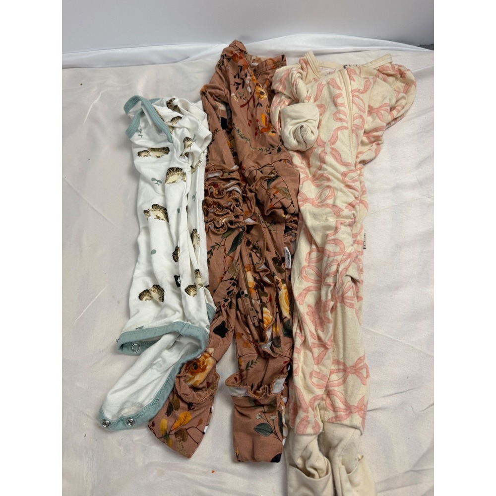 Kyte Baby Gigi and Max Tiny Kind Bamboo Bundle 0-3 Months Floral Hedgehog Bows